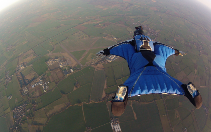  A Sky Soaring Adventure: Mastering Wingsuit Flying
